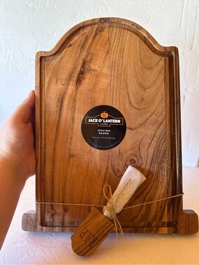 NWT - Jack O' Lantern Lane Wooden Cutting Serving Board